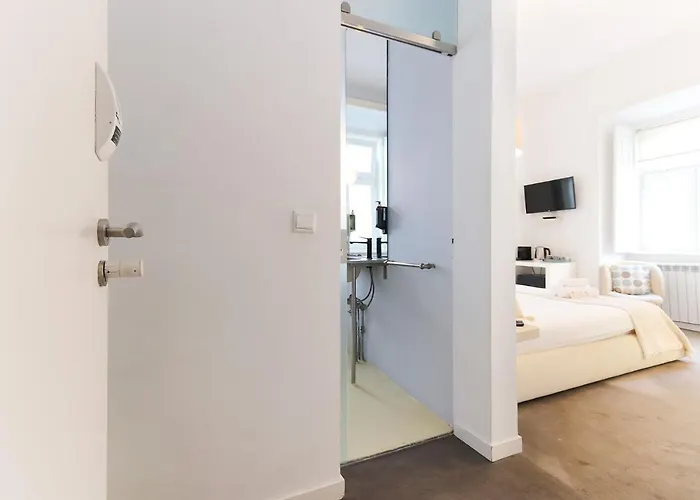 Chiado Prime By Homing 招待所 3*