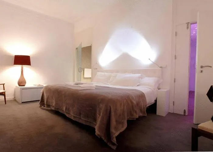 Pensión Chiado Prime By Homing 3*